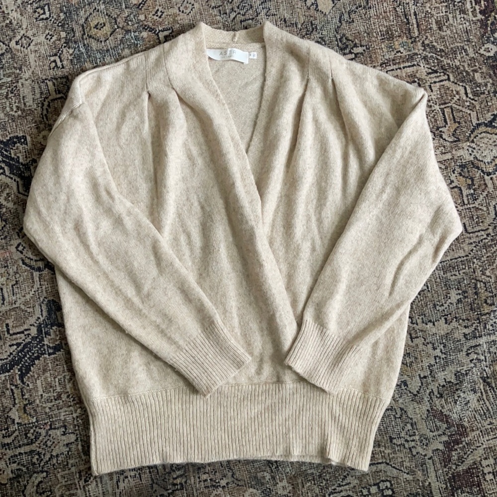 Astr the label faux wrap sweater size medium cream